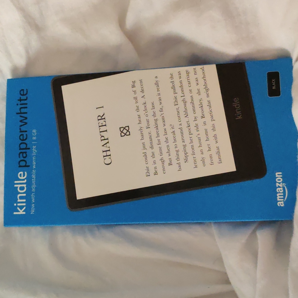 Kindle Paperwhite (8 GB) – Now with a 6.8" display and adjustable warm light – B